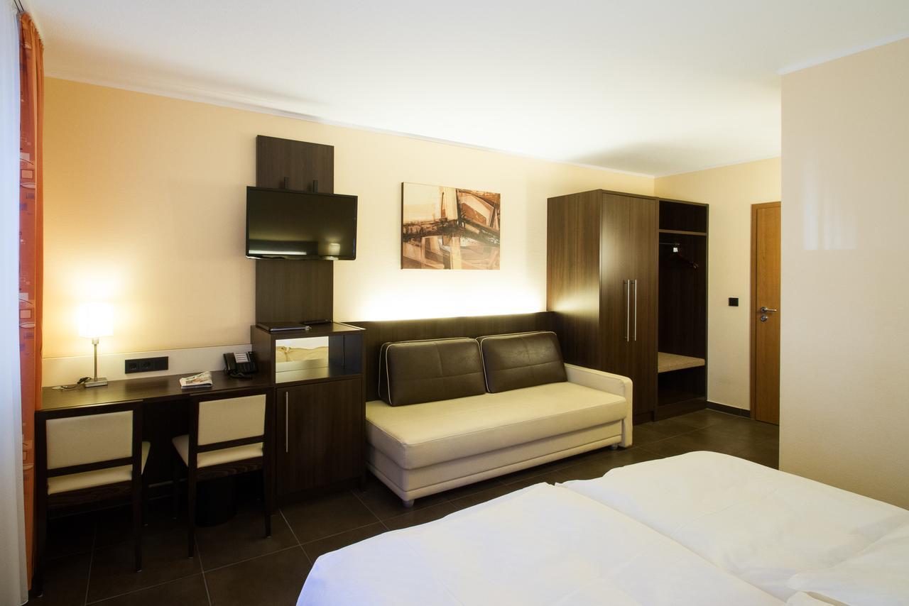 San Remo Fine.Food.Hotel Nuremberg ภายนอก รูปภาพ